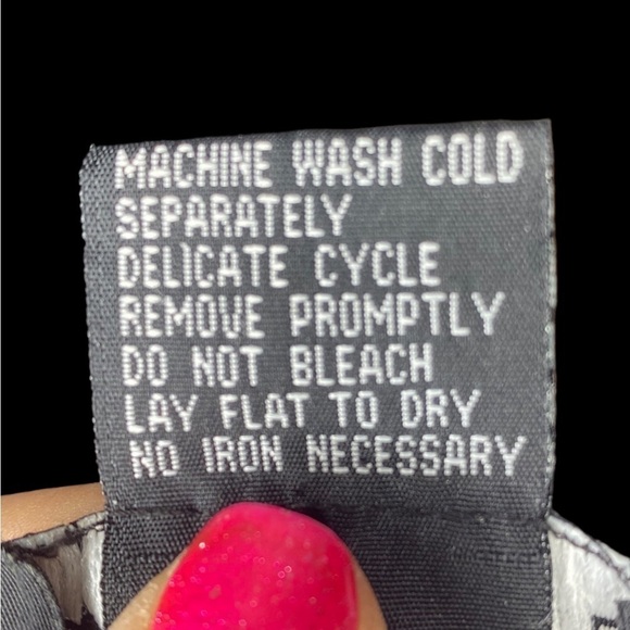 Carole Little Sport Tunic Iris Floral Size Small Fits Like a S-L Vintage - Picture 6 of 6